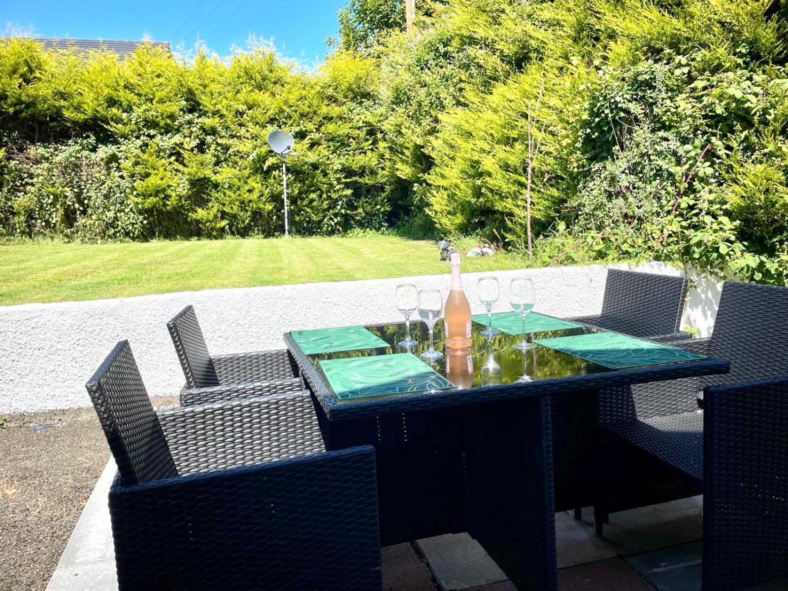 Fairway House Villa Carrickfergus Eksteriør bilde