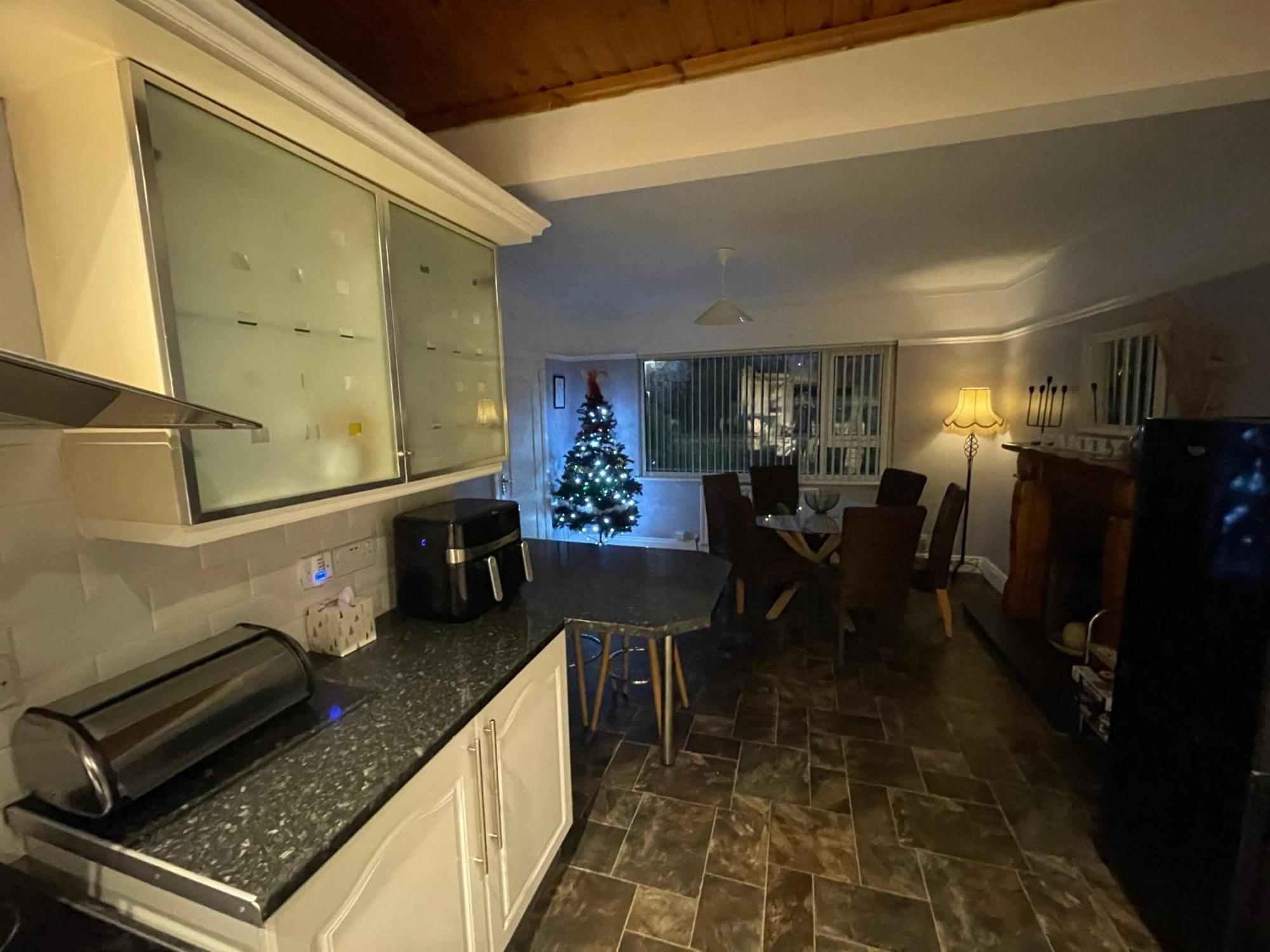 Fairway House Villa Carrickfergus Eksteriør bilde